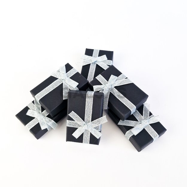 Papierowe pudełko do biżuterii - 5x8x2,2 cm. Opakowanie zawiera 24 szt.