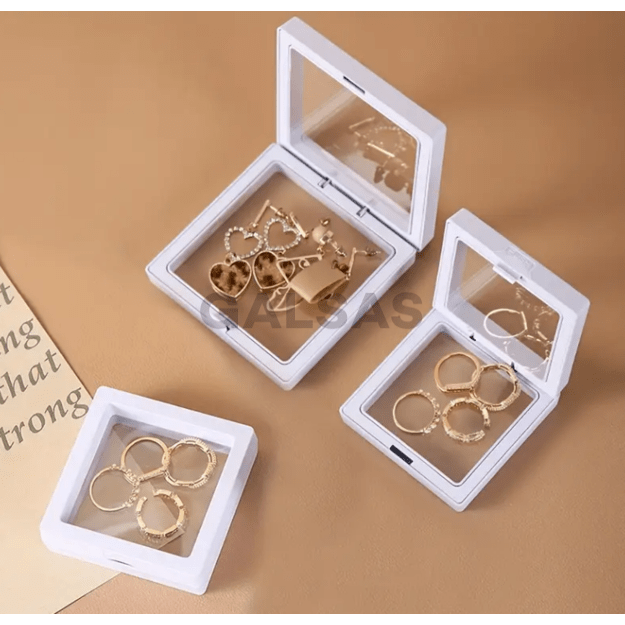 Pudełko prezentowe z folią - na biżuterię, wyroby jubilerskie, numizmaty, zdjęcia. Kolor biały. Wymiary 18 x 18 x 2 cm